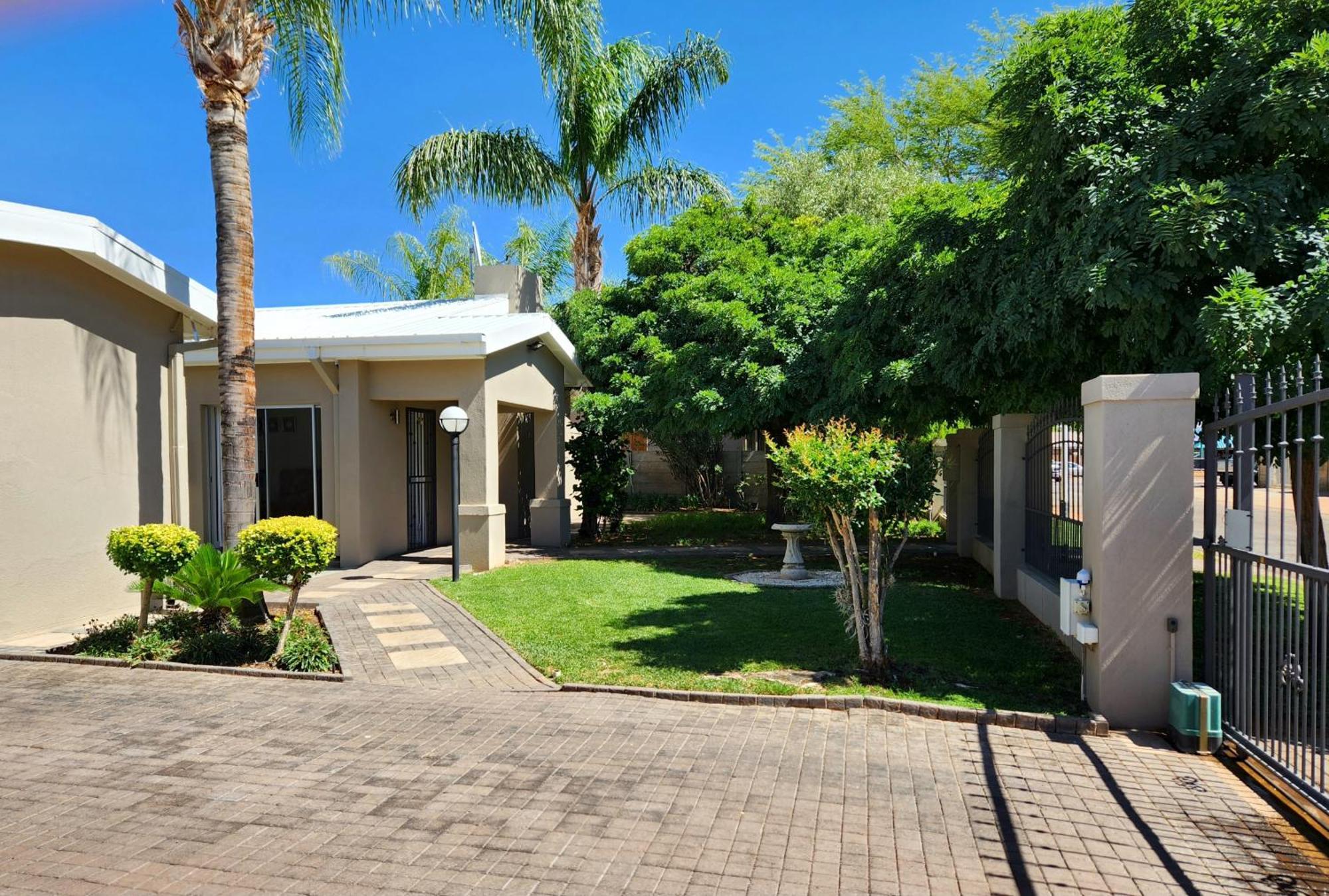 Green Kalahari Guesthouse Upington Eksteriør bilde